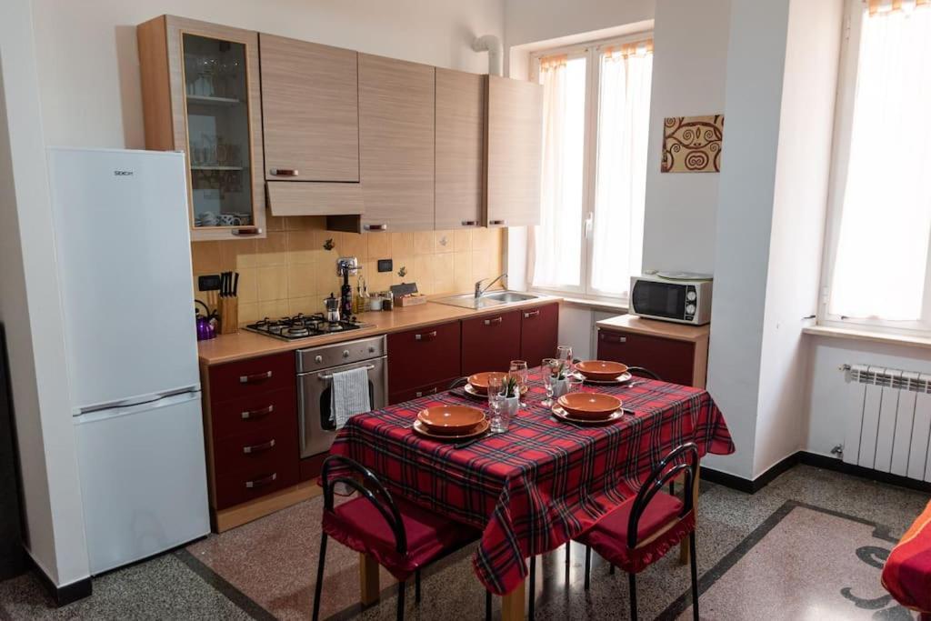 Genova-Tra Mare E Centro Storico Apartment Ngoại thất bức ảnh